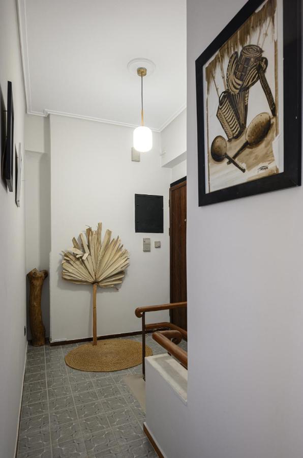 Relaxed Art Deco Maisonette Pagrati 雅典 外观 照片